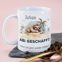 ABI & Schulabschluss - Tasse mit Faultier, Name und Wunschtext