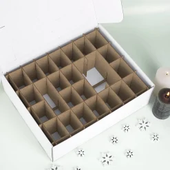 Adventskalender mit persönlichem Aufdruck - verschneite Stadt -