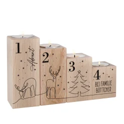 Adventskranz aus Holz - Teelichhalter mit Zahlen, Rentieren und Wunschtext bedruckt