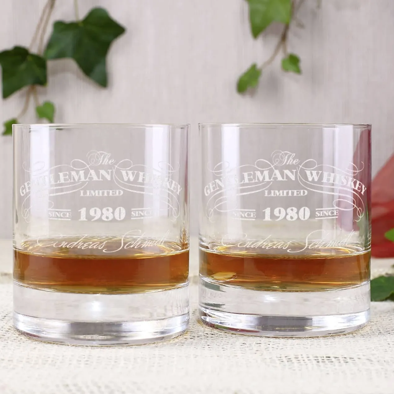 Auchentoshan Whisky Geschenkset mit 2 Gläsern und 3 Whiskys