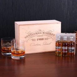 Auchentoshan Whisky Geschenkset mit 2 Gläsern und 3 Whiskys