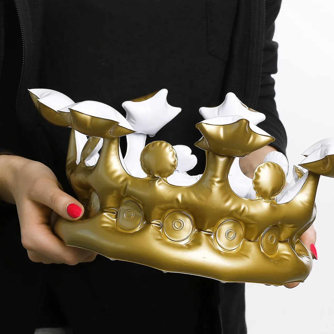 Aufblasbare Krone in Gold