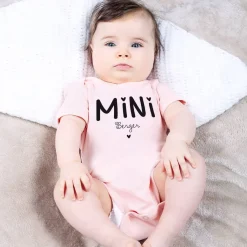 Babybody in rosa mit Name für MINI - Mädchen