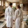 2 Bademäntel zur Hochzeit - Mr & Mrs mit Name bestickt, Unisex Gr. S-XXL