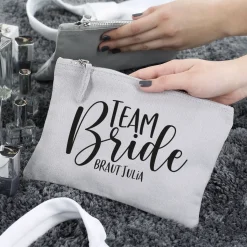 Beautycase mit Namensaufdruck | Team Bride | 5 Farben & Größenauswahl