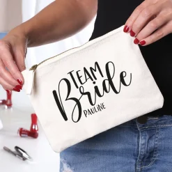 Beautycase mit Namensaufdruck | Team Bride | 5 Farben & Größenauswahl