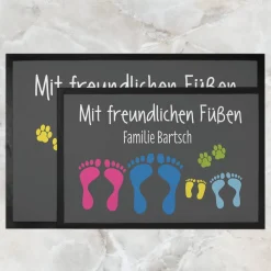 Bedruckte Fußmatte Mit freundlichen Füßen - personalisiert mit Text
