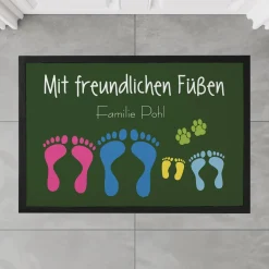 Bedruckte Fußmatte Mit freundlichen Füßen - personalisiert mit Text