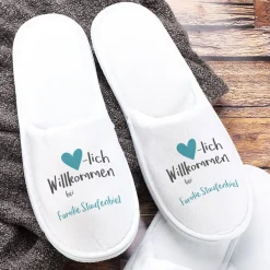 Bedruckte Gästepantoffeln 4 Paar Herzlich Willkommen mit Familienname