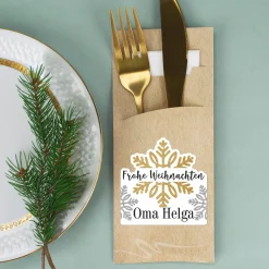 Bestecktüte mit Schneeflockenmotiv und persönlichem Etikett