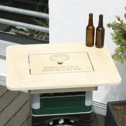 Bierkasten-Tisch mit persönlicher Wunschgravur