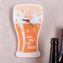 Bieruhr aus Acryl mit Wunschnamen - Kein Bier vor Vier