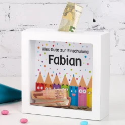 Bilderrahmen Spardose als Geschenk zur Einschulung personalisiert mit Name | Buntstifte