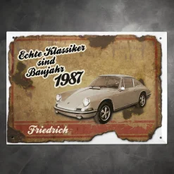 Blechschild mit Autoklassiker personalisiert mit Name und Jahr
