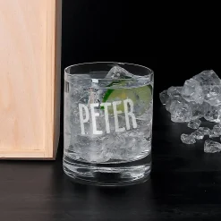 Bombay-Gin im Geschenk-Set mit graviertem Glas in bedruckter Holzkiste