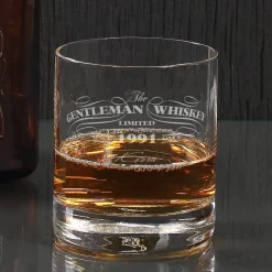 Bowmore Mini Flasche mit graviertem Whiskyglas im Inlay mit bedruckter Pappbox als Weihnachtsidee