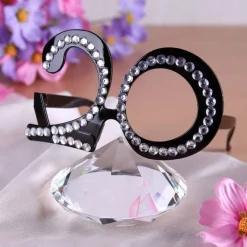 Brille mit Strass Steinchen zum 20. Geburtstag