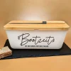 Brotkasten mit Messer & Bambus Schneidebrett | Personalisiert mit Wunschtext für die Küche