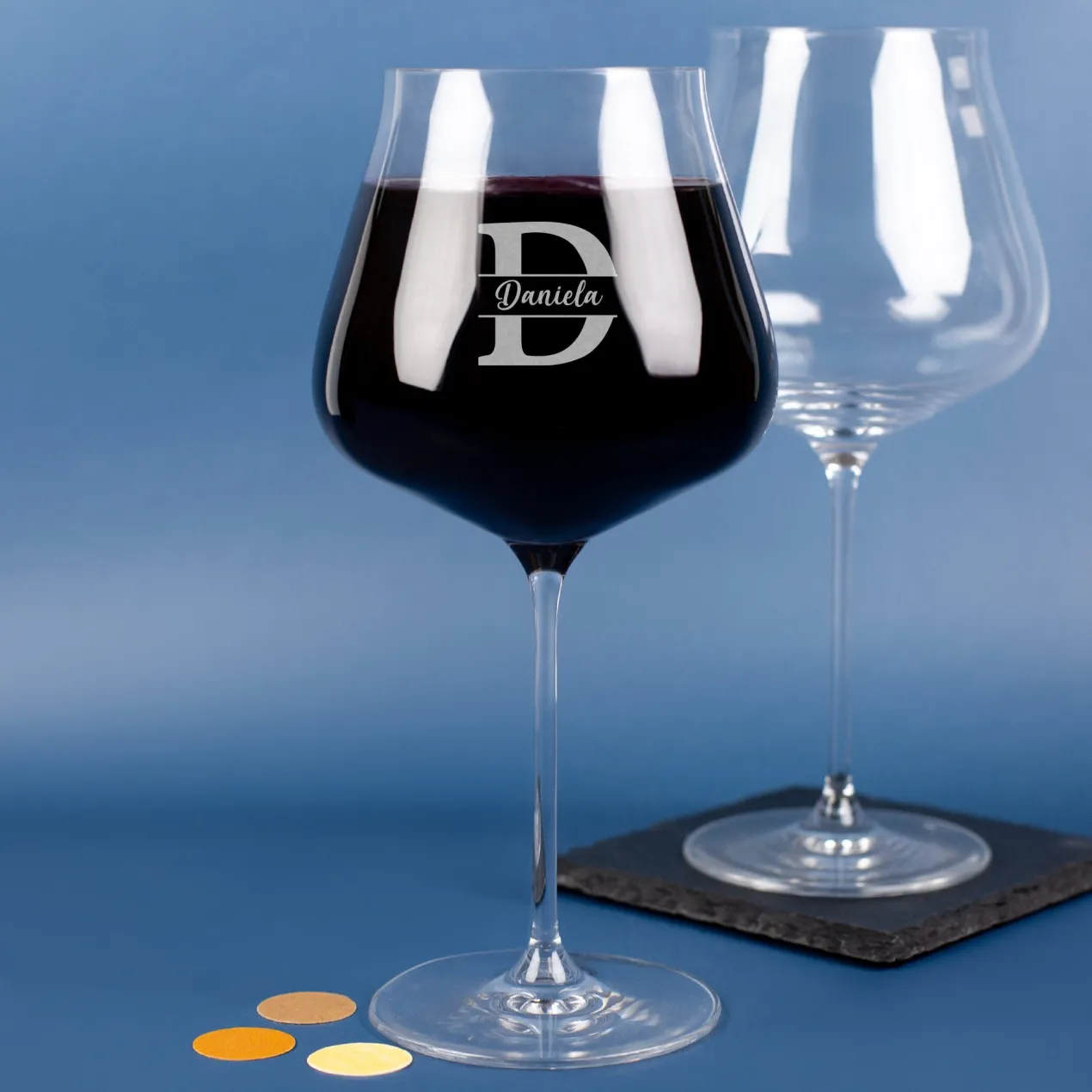 Burgunderglas mit Gravur von Initiale & Name | Personalisiertes Weinglas von Leonardo 770ml