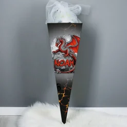 Coole Schultüte mit rotem Drache und Name