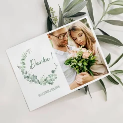 Danksagungskarte zur Hochzeit mit Eukalyptus und Ihrem Foto