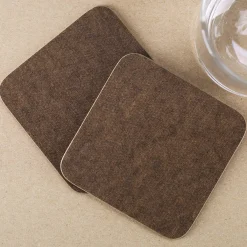 Der beste Wein ist der, den wir mit Freunden trinken! - 2er Set Untersetzer mit Namensaufdruck