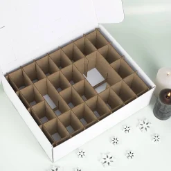 DIY Adventskalender mit verschiedenen Figuren und Ihrem Foto