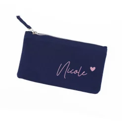 Dunkelblaue Kosmetiktasche mit Name und Herz