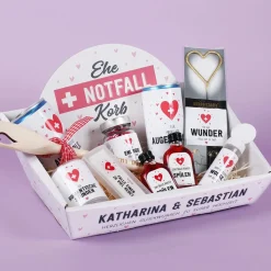 Ehe-Notfall-Korb als witziges Geschenk zur Hochzeit