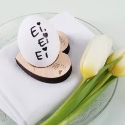 Eierbecher in Herzform "Ei love you"