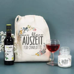 Eine kleine Auszeit - Geschenkset mit Wein und Duftkerze