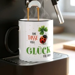 Eine Tasse voll Glück | Glückstasse aus Keramik mit schwarzem Rand & Henkel