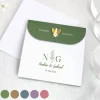 Einladungskarte zur Hochzeit mit Schmetterlingsverschluss