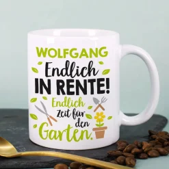 Endlich in Rente! - Tasse für Gärtner mit Wunschname