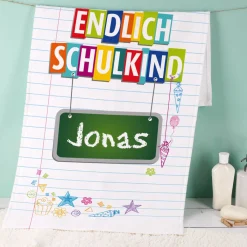Endlich Schulkind - Handtuch in zwei Größen mit Name
