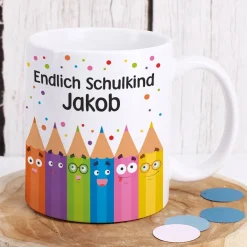 Endlich Schulkind Tasse mit Name in persönlicher Tassentasche