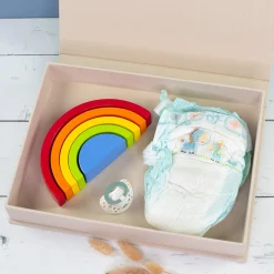 Erinnerungsbox als Geschenk zur Geburt für Mädchen mit Geburtsdaten | Fotobox als Coffee Table Book