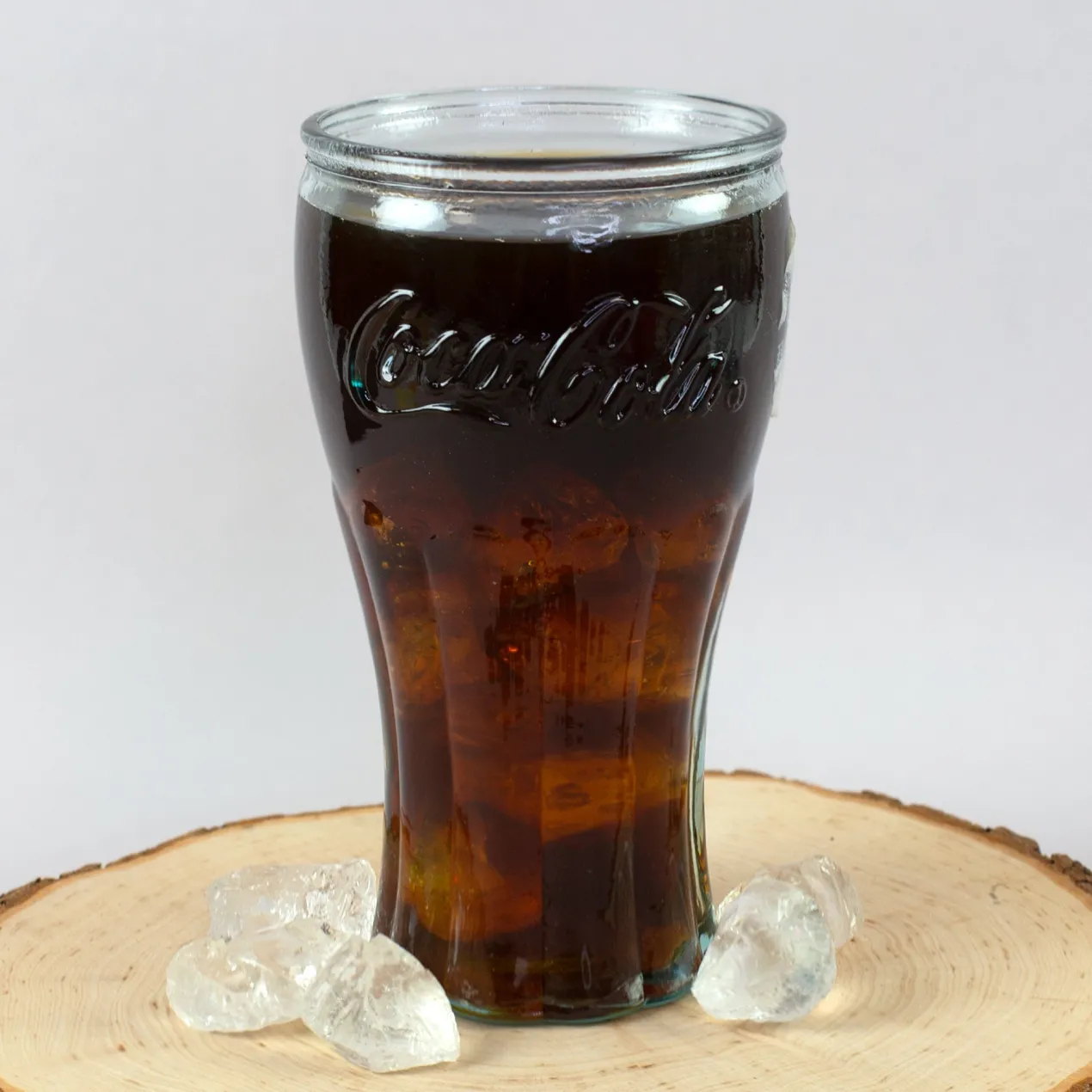 6er Pack Retro Coca-Cola Glas in klassischer Form als Geschenk Set | Nachhaltig & Handgefertigt
