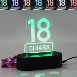 Farbwechsel LED-Lampe mit graviertem Namen zum 18. Geburtstag