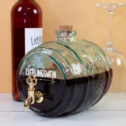 Fass aus Glas mit Name für Wein & Getränke | Handgemacht & Nachhaltig | Geschenk für Männer und Frauen
