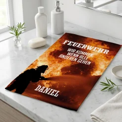 Feuerwehr Handtuch mit Name & Einsatz Motiv personalisiert | Geschenk für Männer, Frauen & Kollegen