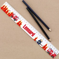 Feuerwehr-Lineal in 2 Größen mit Ihrem Wunschnamen bedruckt