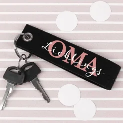 Filz Schlüsselanhänger OMA / OPA mit Ihrem Wunschtext