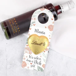 Flaschenanhänger mit Lindt Schokoladenherz personalisiert mit Name in 2 Größen | Wie schön, dass es dich gibt