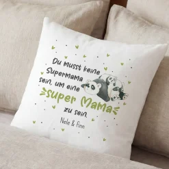 Flauschiges Kissen 'Super Mama' mit Panda Motiv & Wunschtext | Kuschelkissen als Muttertagsgeschenk