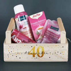 Frauen Wellness Geschenkset zum Geburtstag mit Alter und Name bedruckt