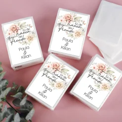 Für Freudentränen - 10er Set Taschentücher mit dem Namen des Hochzeitspaares