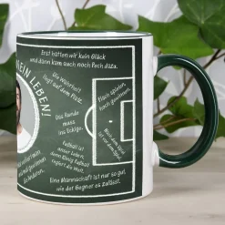 Fussball-Fan-Tasse bedruckt mit Fussballweisheiten und Wunschtext und Foto