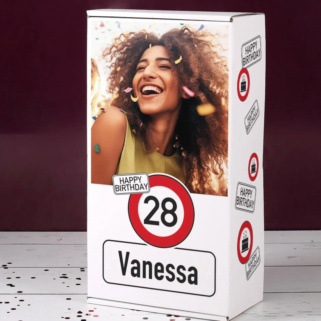 Geburtstags-Geschenkbox mit Verkehrszeichen, Foto, Alter & Name