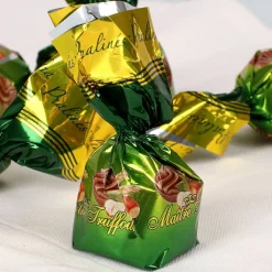 Geburtstags - Pralinen mit großer Schleife und Name